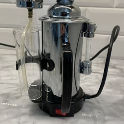 Lucas Championniere Paris Spray Universal Company