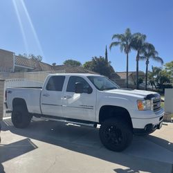 2014 HD 3500 Z71 Duramax Diesel 