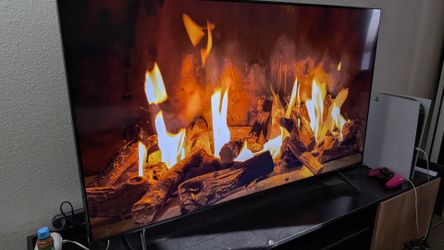 Samsung 55" 4K Smart TV + 71" TV Stand BUNDLE — $250
