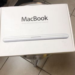 MacBook 13 Inch