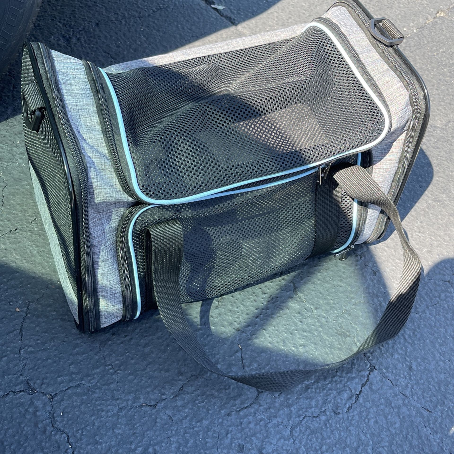 Pet Carrier 