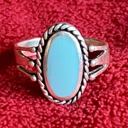 Vintage CW TURQUOISE STERLING SILVER RING Size 8 8.75 ‼️ See More DESIGNER Items Here ... ‼️ Price Is FIRM ‼️