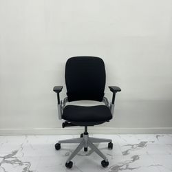 LIKE NEW STEELCASE LEAP V2 CHAIRS FULLY LOADED WITH ADJUSTABLE LUMBAR SUPPORT