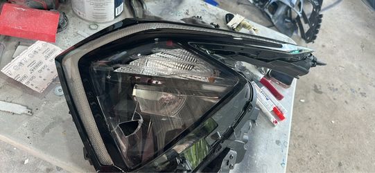 23 -24 KIA SPORTAGE HEADLIGHT DRIVER RIGHT LED reflector type OEM