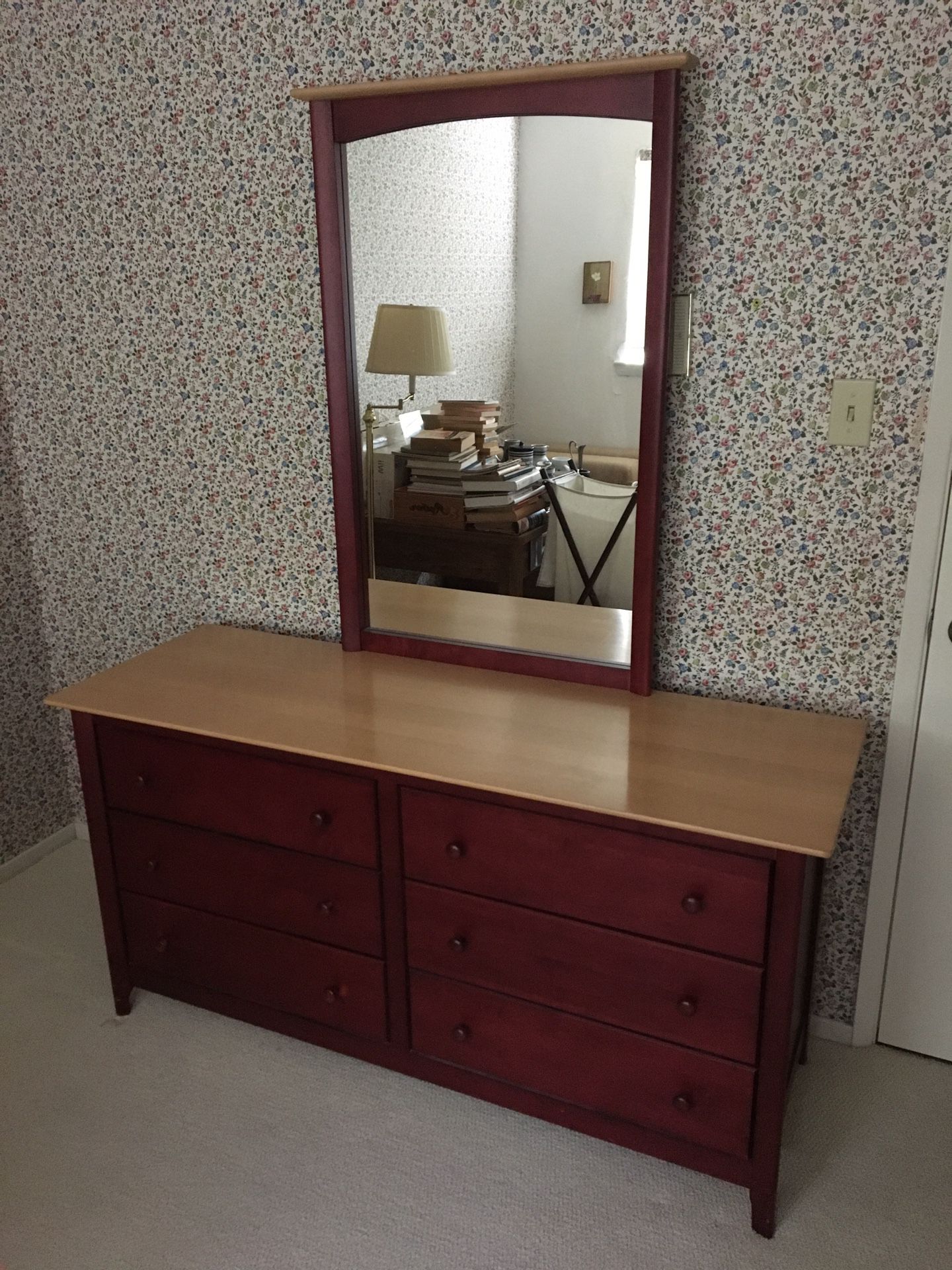 Bedroom Set (Dresser, Mirror, Night Stands, and Drawer Chest) —PENDING PICKUP