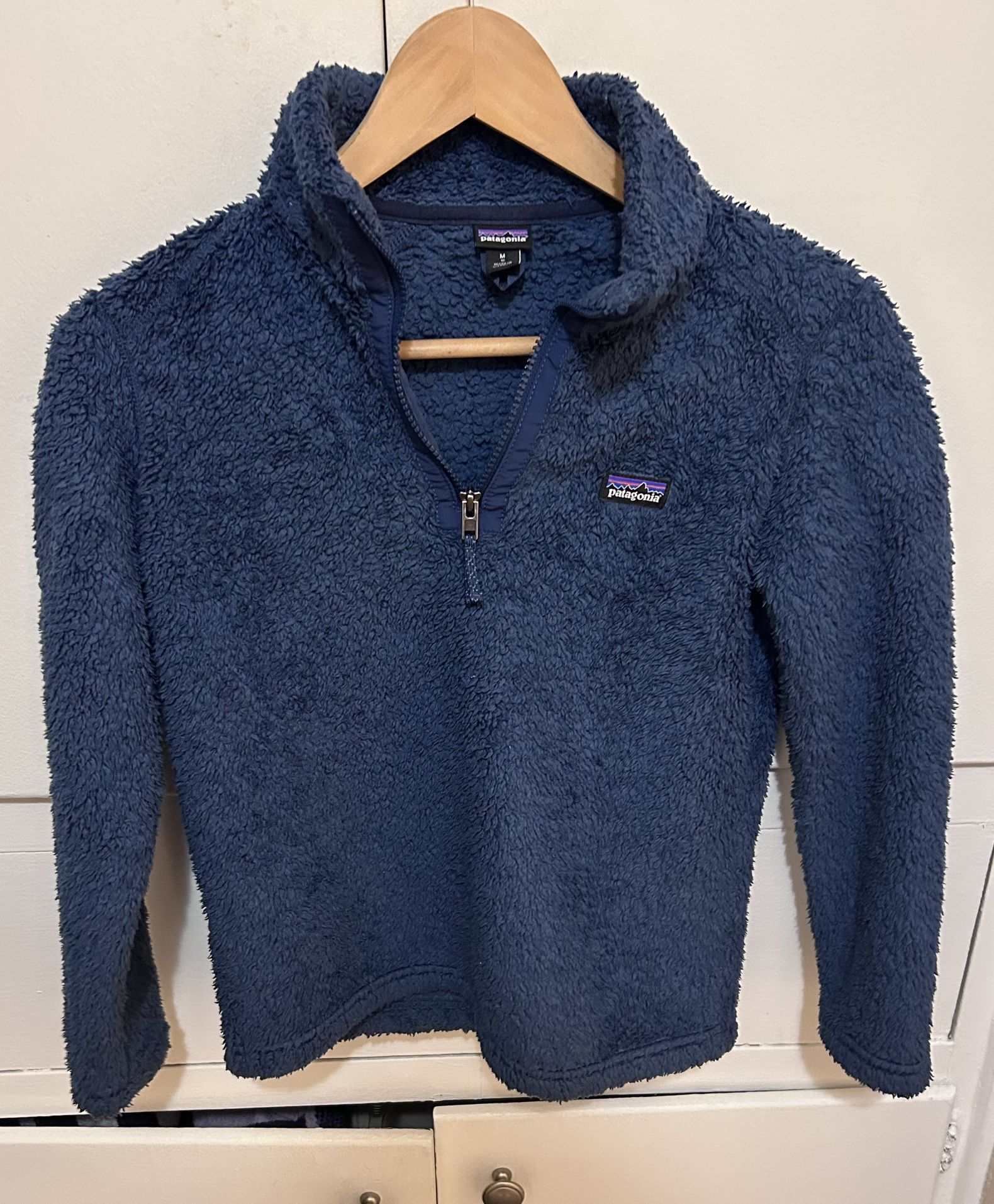 Patagonia BOYS Size Medium 10 Sweater
