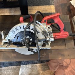 Skilsaw Corded Circular Saw 7.25” 15 amp