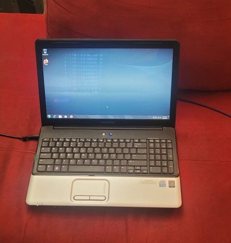 Compaq Laptop Windows 7