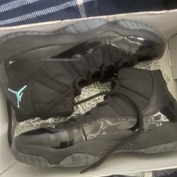 Jordan Men Sizes A1 Condition Prices Vary. I’m Not Desperate So No Low Balling.