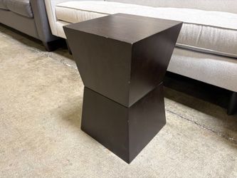 WEST ELM Dark Finish Wooden Totem Style Accent Table