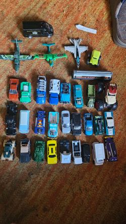 Misc hot wheels/ daiso/matchbox