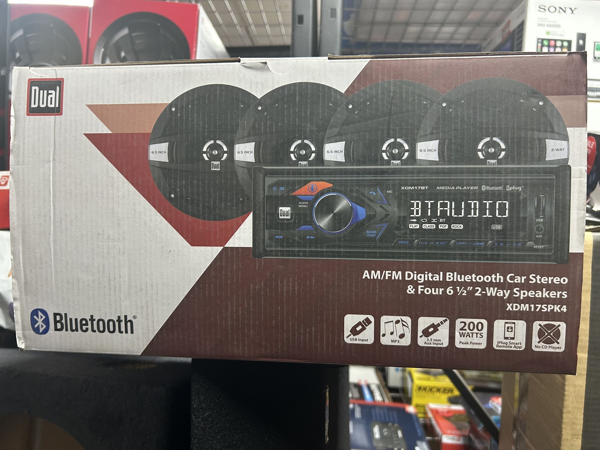 Am:fm Digital Blue Tooth Car Stereo & 4 6.5 Speakers
