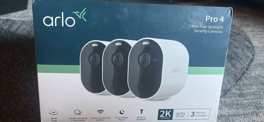 Arlo pro 4 / 3 wireless security cameras