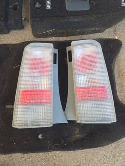 Tail lights/rear mat