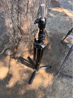 Mannequin doll head stand