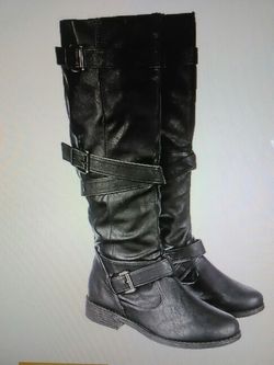 Nice black boots for mid calf