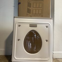 A Wheeled Storage Box for Clothes - Heavy-Duty Folding Storage Container with a Large Capacity And Dual Flip-Top Design. It Features Quick Folding, Un