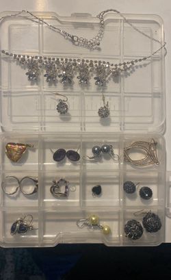 Jewelry Array!!