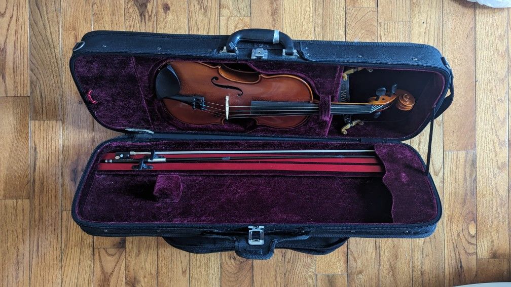 Sam Ash/ Eastman String Violin