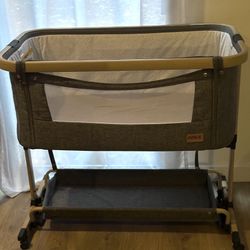 AMKE Bassinet 