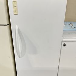 Freezer Frigidaire 