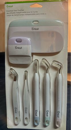 Cricut Essential Tool Set brand New