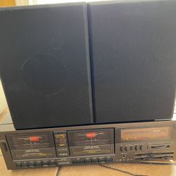 Vintage Yorx Cassette, Vinyl And Radio Player, In Good Working Condition, Not Sony, Yamaha, Bose, Denon, Nakamichi 