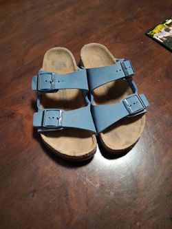 Kids birkenstocks size 31