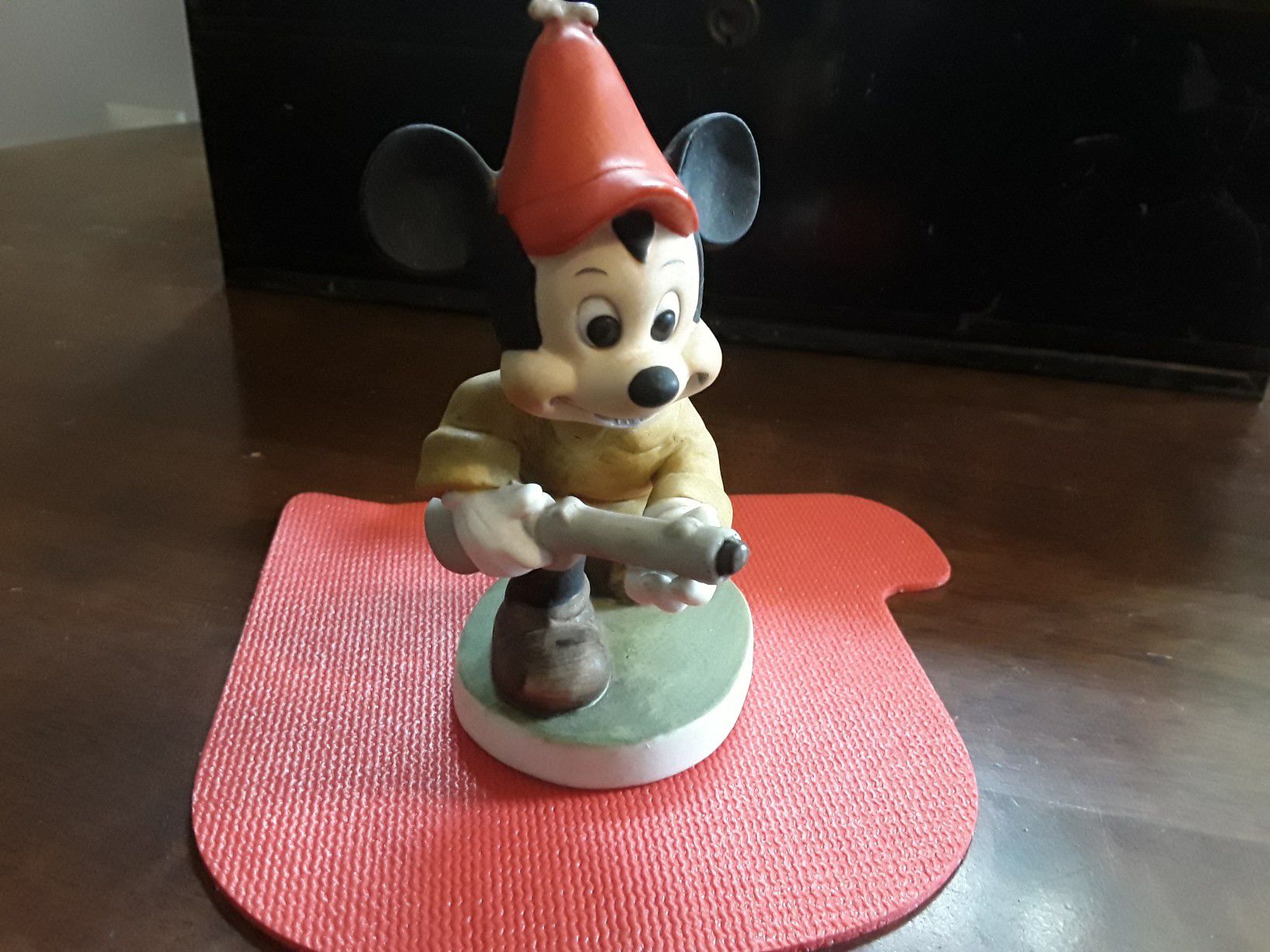 Vintage Walt Disney soldier figurine