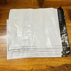 40 Poly Mailer Self Seal Shipping Bag Envelope Size Length 15", Width 12"