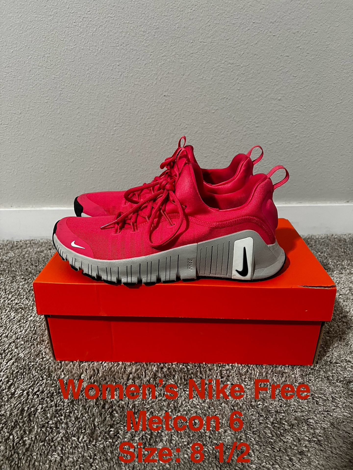 Women’s Pink Nike Free Metcon 6 Size 8 1/2