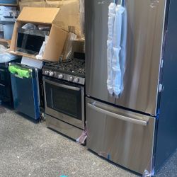 GE Appliance Kitchen set