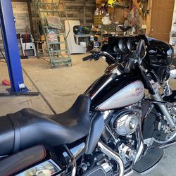 2009 Ultra Classic Low miles CLEAN 