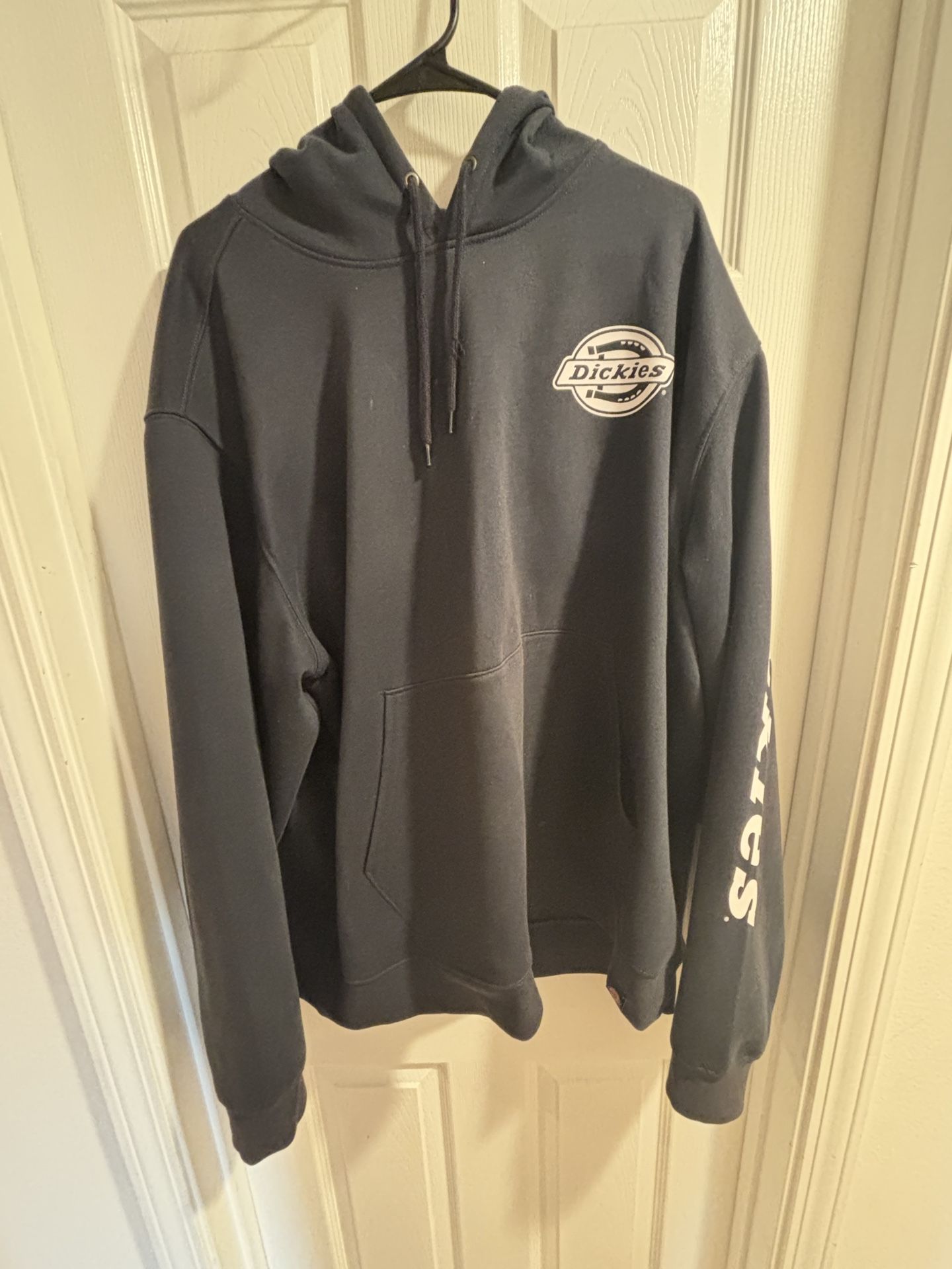 3XL NAVY DICKIES HOODIE WORN