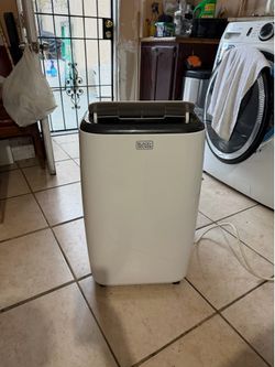 BLACK+DECKER 10,000 BTU SACC/CEC (14,000 BTU ASHRAE) Portable Air Conditioner
