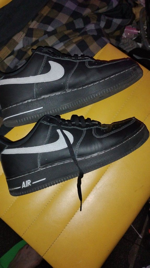 Nike Air Force 1