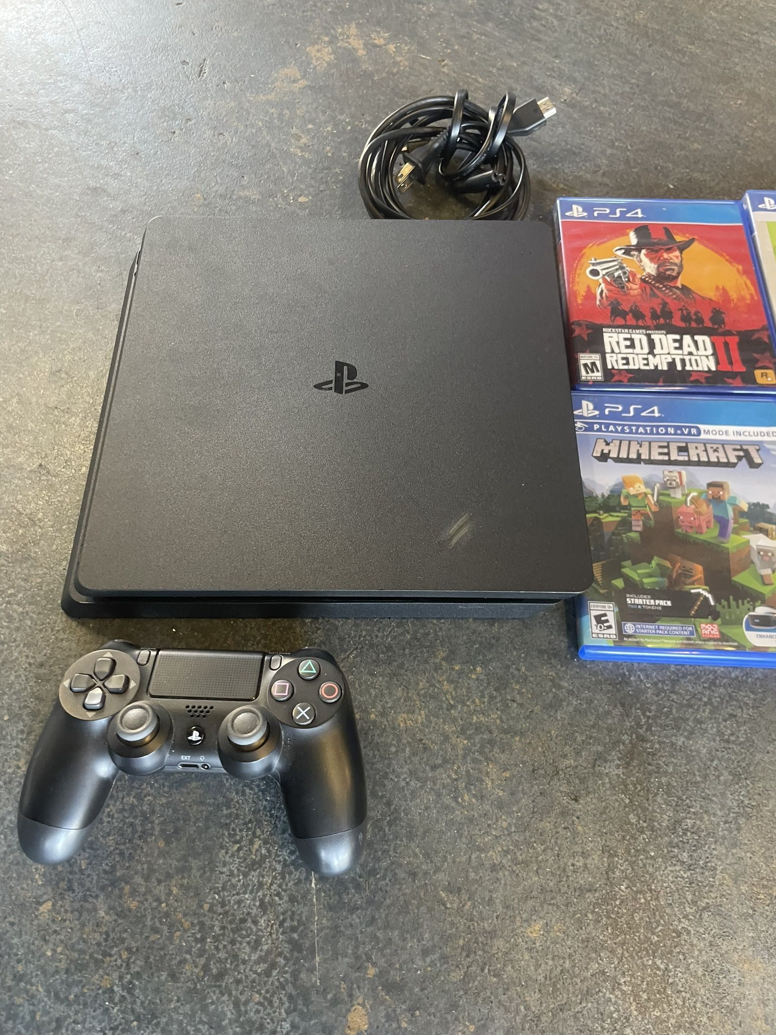 Xbox 360 and PS4