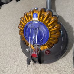 Dyson multi floor canister Vacuum 