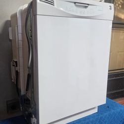✨️🔆GE QuietPower🔆✨️ White Dishwaher in Perfect Condition 