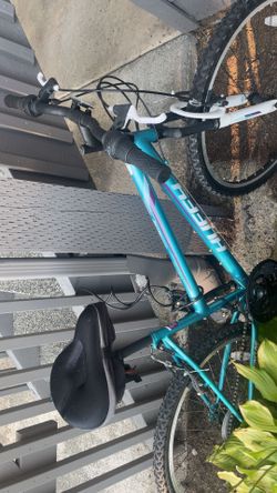Huffy Rock Creek Mountain Bike