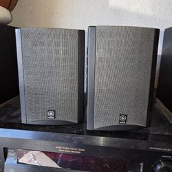 Yamaha NS-A328 Bookshelf Speakers Sound Excellent 