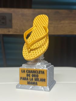 Chancleta trofeo para mama - Chancleta trophy for mom - funny Mother’s Day gift