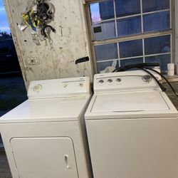 ILL RUN BOTH FOR YOU! EXCELLENT RUNNING KENMORE SUPER LOAD WASHER & ELECTRIC DRYER. MADE BY WHIRLPOOL.BOTH RUN LIKE BRAND NEW ,ALL MODES & CYCLES RUN 