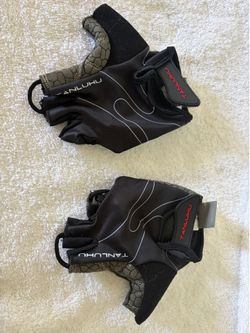 Tanluhu half-finger cycling gloves