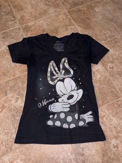 Woman’s Size Small Minnie Mouse Shirt