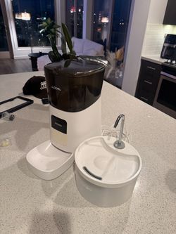 Cat feeder and water bowl