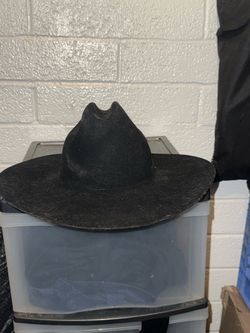 Hardly use cowboy hat