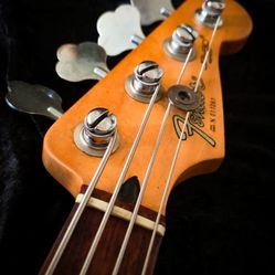 Fender USA Vintage JP90 Jazz Precision Bass 1991 Electric Guitar