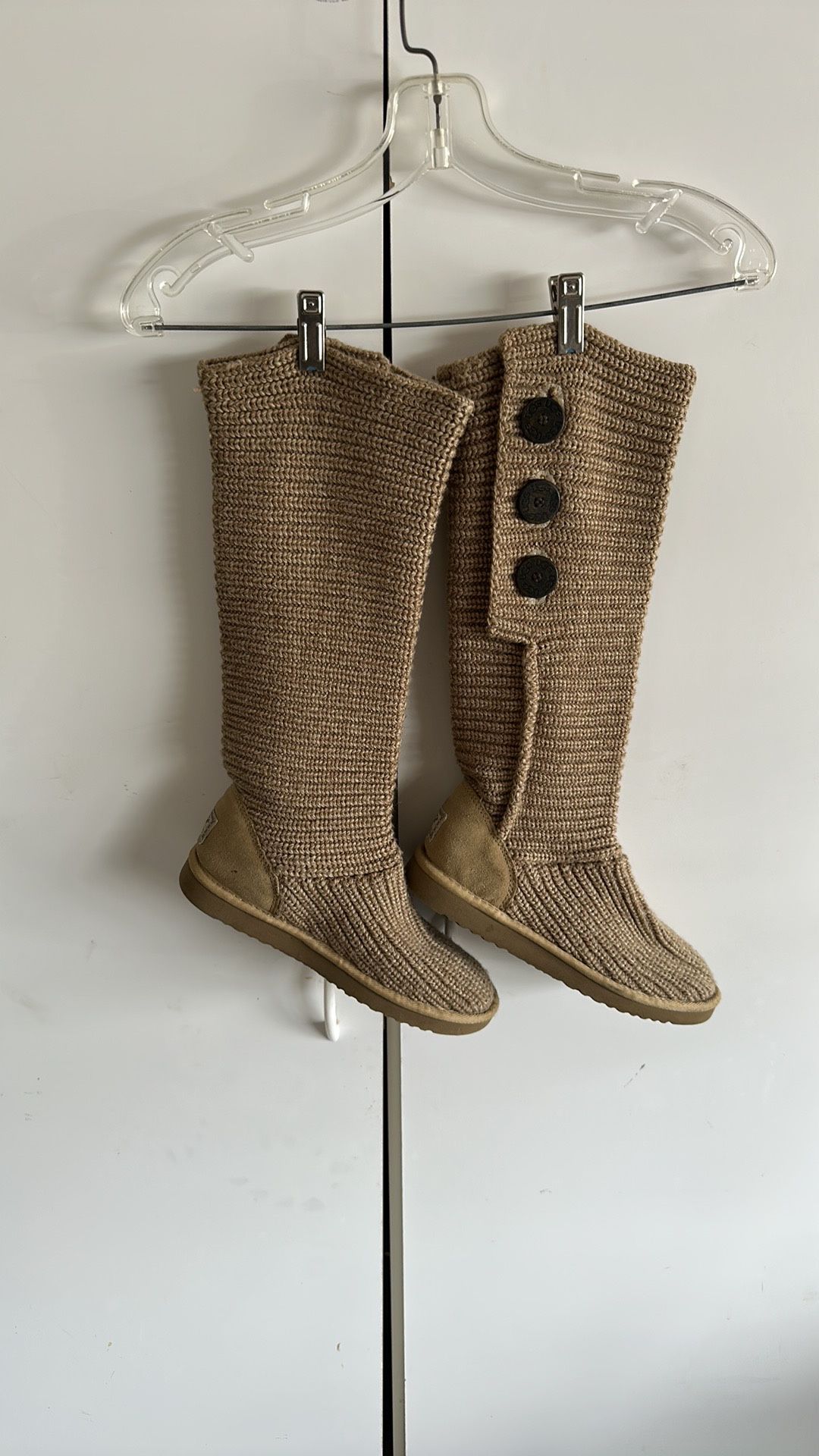 UGG Cardy Classic Knit Tall  Sweater Boots Women’s Size 8 Cardigan. Port