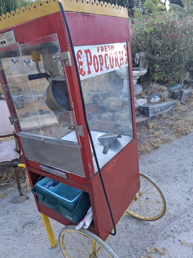 Popcorn Machine